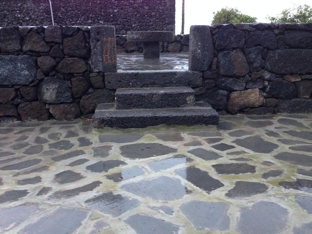 Adega Do Mirante Vila São Roque do Pico Quarto foto